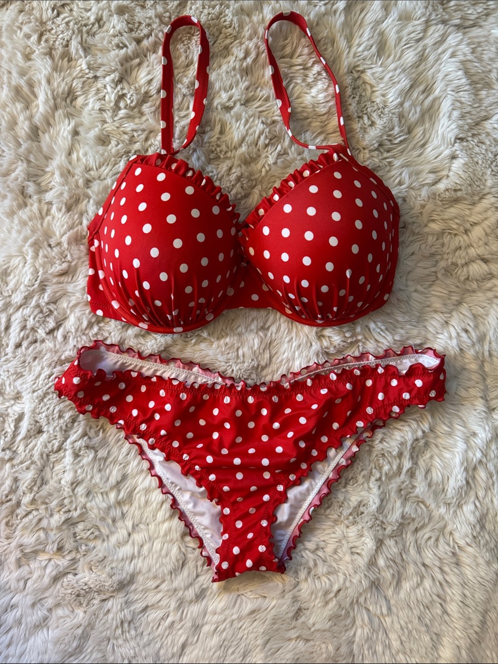 Polka dot bikini 34DDD top